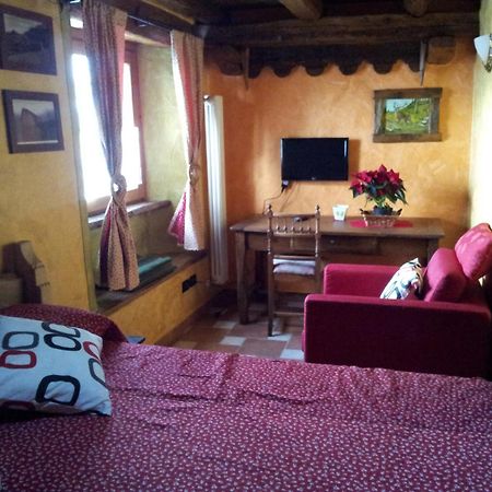 Affittacamere Saint Salod Charvensod Oda fotoğraf
